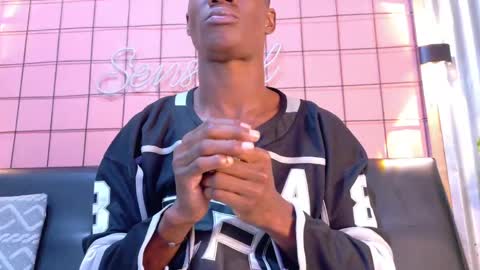 Martin online show from 04-20-26, 01:08