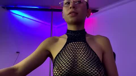 100 explicit here. follow  online show from 09-23-25, 03:48