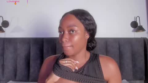 Laura online show from 11-15-25, 07:54