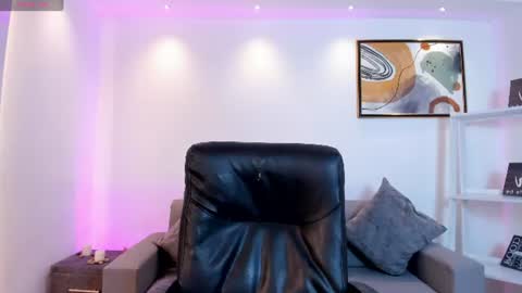 Martina online show from 07-22-26, 11:24