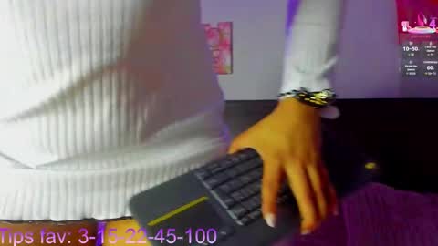 martina mIIler online show from 10-08-25, 12:47