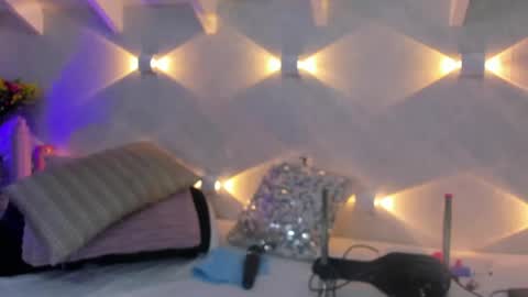 martina mIIler online show from 04-24-26, 11:56