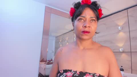 Snapshot of martina_touss chatting on 11-27-25, 12:07 martina touss online show from 11-27-25, 12:07