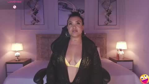 Snapshot of martina_vega__ chatting on 02-18-25, 01:54 NATALIA ON A TRAVEL FROM DECEMBER 6TH TO THE 9TH ENJOY ME BEFORE I LEAVE online show from 02-18-25, 01:54