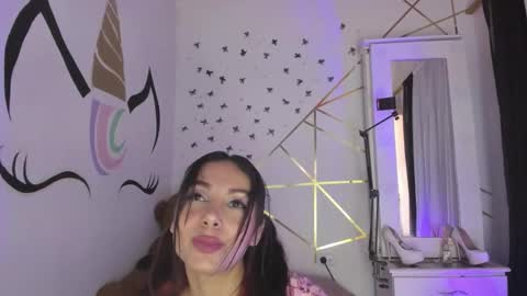 ...  ... online show from 10-28-25, 07:16