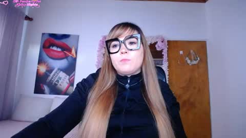 Antonella Martini online show from 06-01-26, 10:44