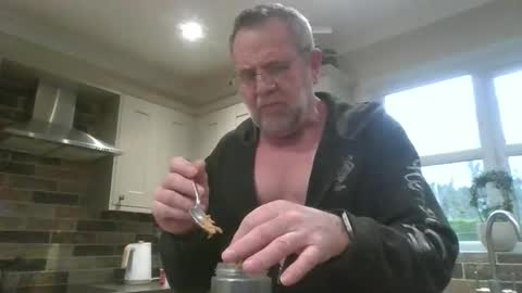 martinrgbxxxx online show from 02-03-26, 09:14