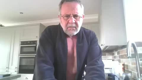 martinrgbxxxx online show from 05-05-26, 08:00