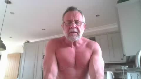 martinrgbxxxx online show from 07-21-26, 08:16