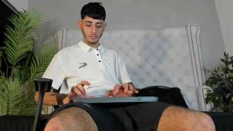 Snapshot of martonny chatting on 12-03-25, 03:25 Martonny online show from 12-03-25, 03:25