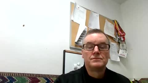 Snapshot of marty1688 chatting on 05-11-26, 09:48 marty1688 online show from 05-11-26, 09:48