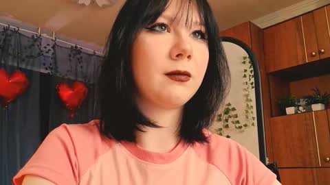 Snapshot of marty_bree chatting on 03-04-26, 01:17 Nancy online show from 03-04-26, 01:17