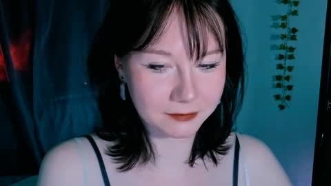 Nancy online show from 04-19-26, 06:10