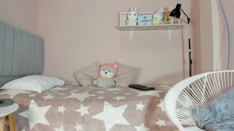 mary_cute9 online show from 10-07-25, 12:13