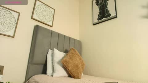 mary_cute9 online show from 04-16-26, 12:17