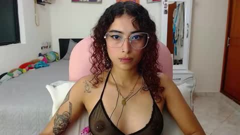 Snapshot of mary_jane1_ chatting on 02-12-25, 12:48 mary online show from 02-12-25, 12:48