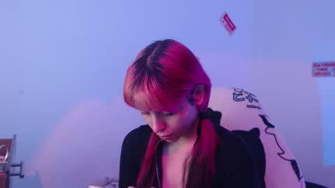                      100   online show from 10-30-25, 06:26