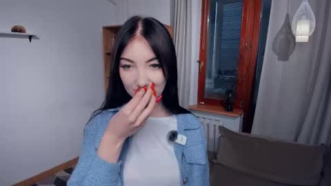 Mary online show from 12-05-25, 08:23