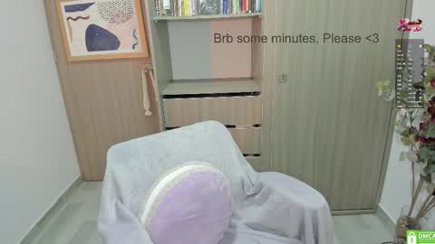 Girl of your dreams  online show from 10-22-25, 02:23