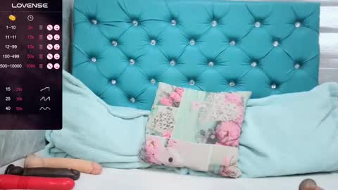  Mary Moon  online show from 12-10-24, 04:38