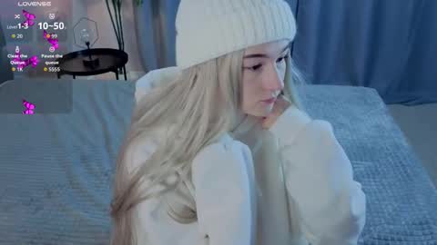 mary online show from 10-26-25, 05:08