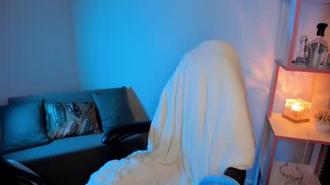 Mary GTM3Mon Wed Thu Sat Sun 0400 am-1030pm online show from 09-22-25, 12:01