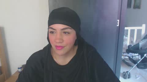 Snapshot of maryam_arabicmilk chatting on 12-31-24, 03:42 maryam_arabicmilk online show from 12-31-24, 03:42