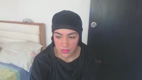 Snapshot of maryam_arabicmilk chatting on 01-14-25, 03:15 maryam_arabicmilk online show from 01-14-25, 03:15