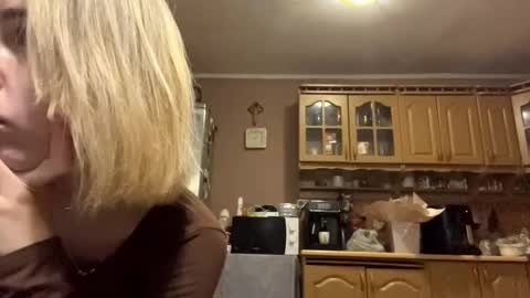 Tessa  online show from 03-04-26, 10:38