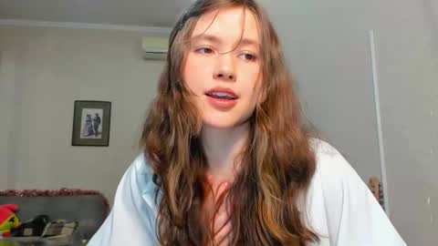 Snapshot of maryanncherry chatting on 03-21-26, 02:42 Maryann online show from 03-21-26, 02:42