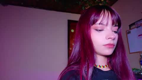 Snapshot of maryberry__ chatting on 06-20-26, 04:26 online show from 06-20-26, 04:26