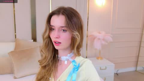 Snapshot of marybeth_snow chatting on 05-02-26, 05:18 Marybeth online show from 05-02-26, 05:18