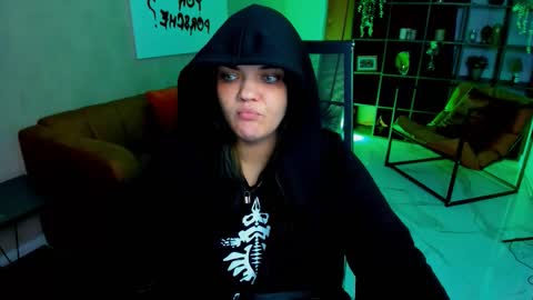 Mary online show from 09-11-25, 09:04