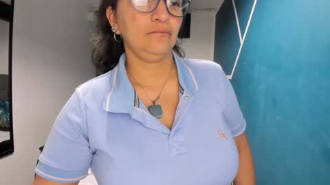 Marylin online show from 12-27-24, 01:53