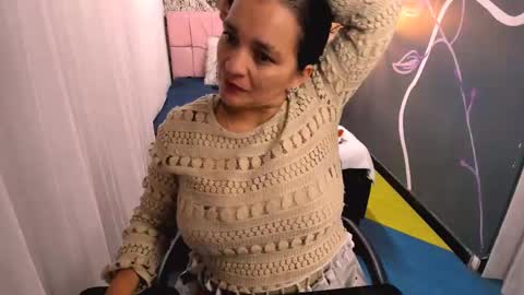 Marylin online show from 03-11-25, 06:52