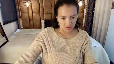 Marylin online show from 07-29-26, 07:45