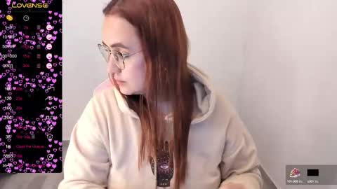 Dulce Maria online show from 02-19-25, 02:44