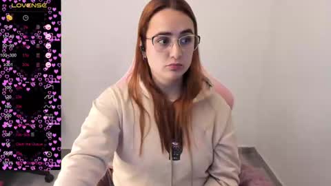 Dulce Maria online show from 03-04-25, 12:39