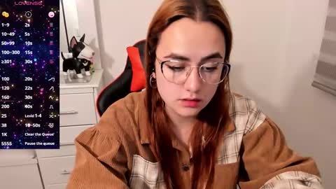 Dulce Maria online show from 09-12-25, 11:04