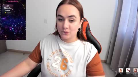 Dulce Maria online show from 02-02-26, 05:22