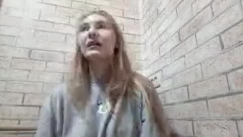 Snapshot of marylynreifsnider chatting on 09-22-25, 10:28 Hi My name is Elina Im 18 years old. online show from 09-22-25, 10:28