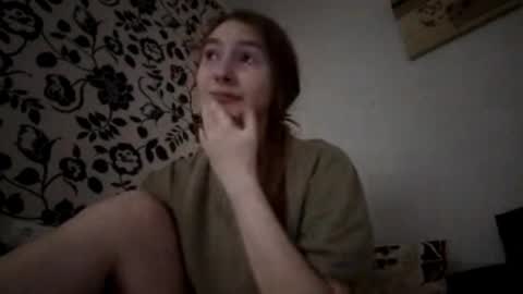 Snapshot of marylynreifsnider chatting on 10-13-25, 06:13 Hi My name is Elina Im 18 years old. online show from 10-13-25, 06:13