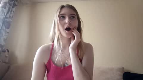 Snapshot of marylynreifsnider chatting on 10-20-25, 06:58 Hi My name is Elina Im 18 years old. online show from 10-20-25, 06:58