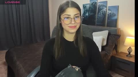 Mary online show from 12-22-24, 04:17