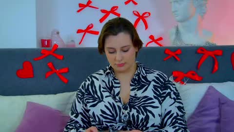 MaryMurrays online show from 03-04-25, 04:27