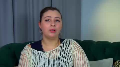 MaryMurrays online show from 11-21-25, 06:39