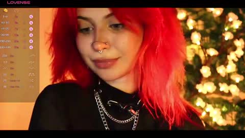 Snapshot of marynixoxo chatting on 06-11-26, 04:05 Mary x online show from 06-11-26, 04:05