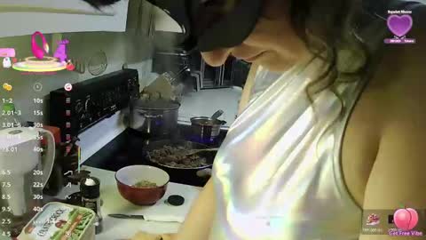 marynka21 online show from 10-29-25, 08:43