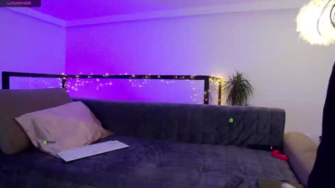 Marina online show from 01-23-25, 05:31