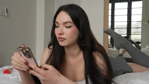 Marina online show from 04-14-26, 08:42